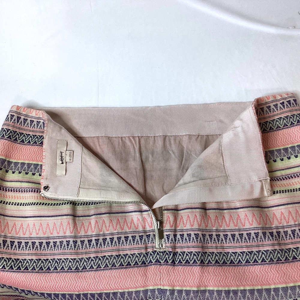 LOFT Size 10‎ Mini Skirt Striped Geometric Pink Blue Green Women's Career - Picture 5 of 8